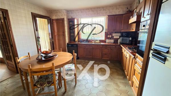 VILLA T7 DE 180M² HABITABLES AVEC JARDIN