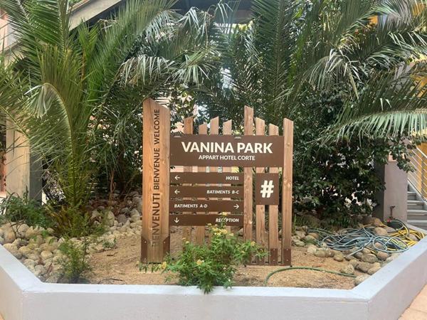 7 appartements dans un immeuble  à CORTE