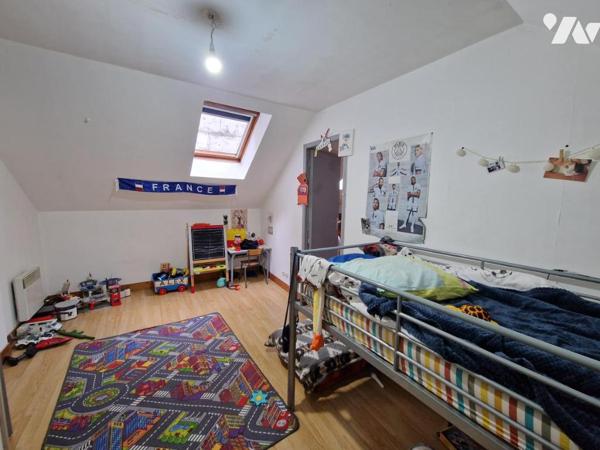 RARE IMMEUBLE DE RAPPORT CENTRE BOURG