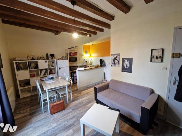 RARE IMMEUBLE DE RAPPORT CENTRE BOURG