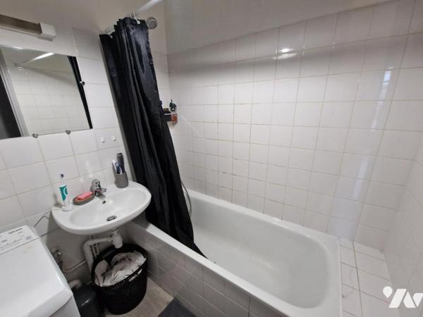 RARE IMMEUBLE DE RAPPORT CENTRE BOURG