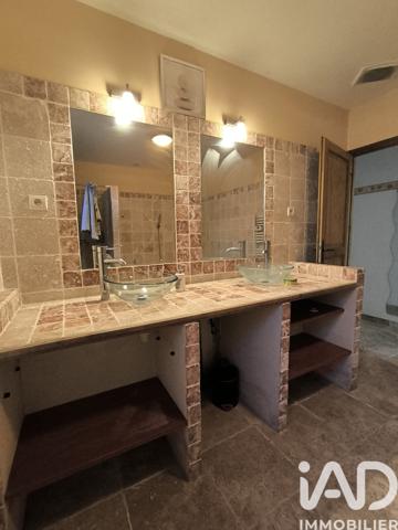 Maison à vendre 12 pièces 336,81 m² Poulx