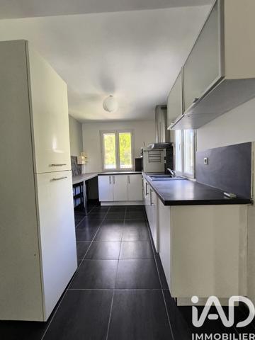 Maison à vendre 12 pièces 336,81 m² Poulx