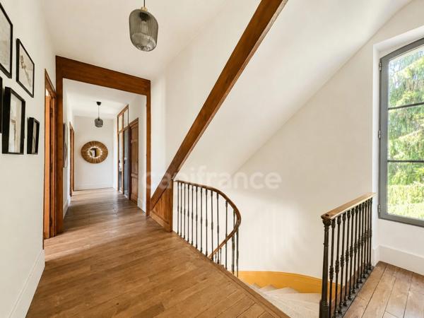 Demeure de caractère au cœur de la Saintonge boisée - Montguyon (17)