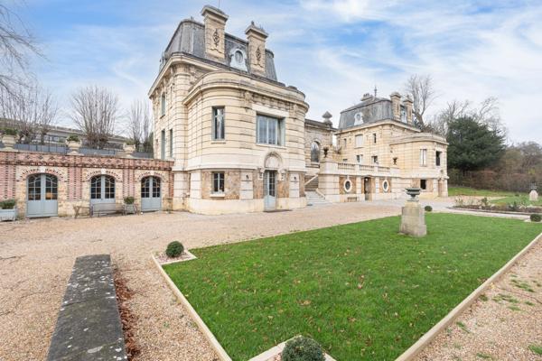 Vente Maison de luxe Louveciennes 10 Pièces 790 m²