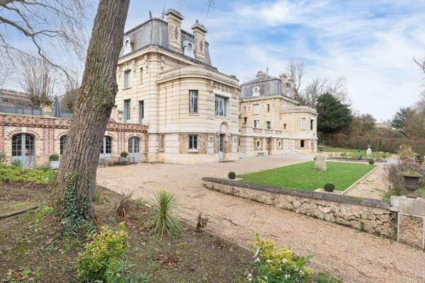 Vente Maison de luxe Louveciennes 10 Pièces 790 m²