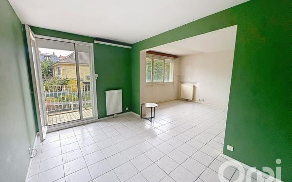 Appartement à vendre    4 pièces • 84 m2 Clamart