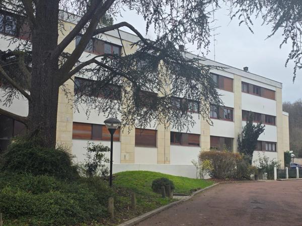 Appartement à vendre 4 pièces VILLE D'AVRAY (92)