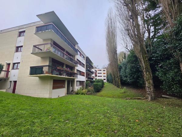 Appartement à vendre 4 pièces VILLE D'AVRAY (92)