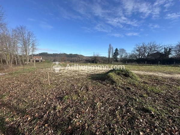 Vente Terrain 11520 m2 à Neuvic