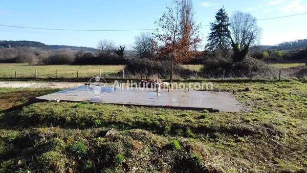 Vente Terrain 11520 m2 à Neuvic