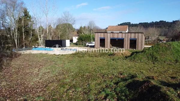 Vente Terrain 11520 m2 à Neuvic