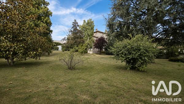 Maison à vendre 8 pièces 248,5 m² Andrézieux-Bouthéon
