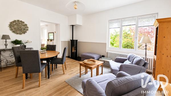 Maison à vendre 8 pièces 248,5 m² Andrézieux-Bouthéon