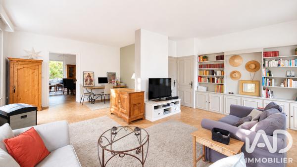 Maison à vendre 8 pièces 248,5 m² Andrézieux-Bouthéon