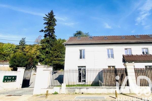 Appartement à vendre 2 pièces 28,53 m² Saint-Rémy-lès-Chevreuse