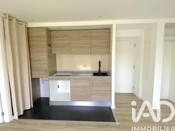 Appartement à vendre 2 pièces 28,53 m² Saint-Rémy-lès-Chevreuse
