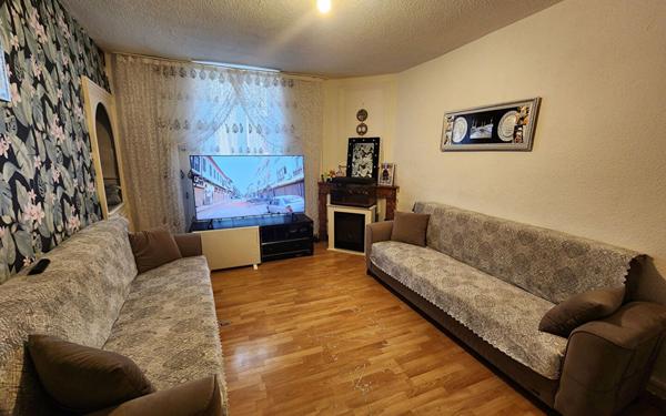 Immeuble à vendre    5 pièces •  Le Péage-de-Roussillon