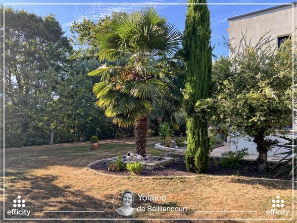Maison
         11 pièces
        - 210 m² Bien prestige 627 000 € *