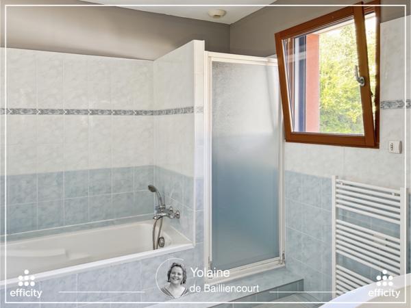 Maison
         11 pièces
        - 210 m² Bien prestige 627 000 € *