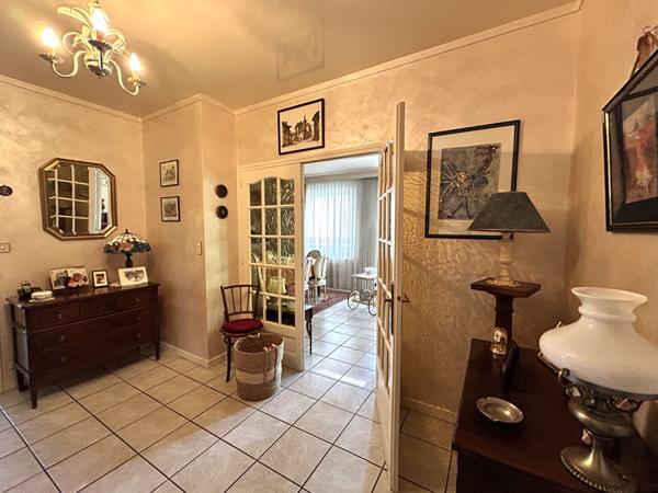 Appartement Macon 5 pièce(s) 116.27 m2