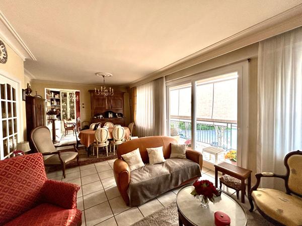 Appartement Macon 5 pièce(s) 116.27 m2