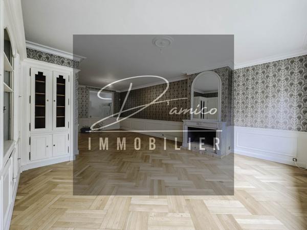 Grande maison familiale avec potentiel profession libérale à douai