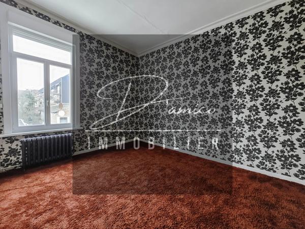 Grande maison familiale avec potentiel profession libérale à douai