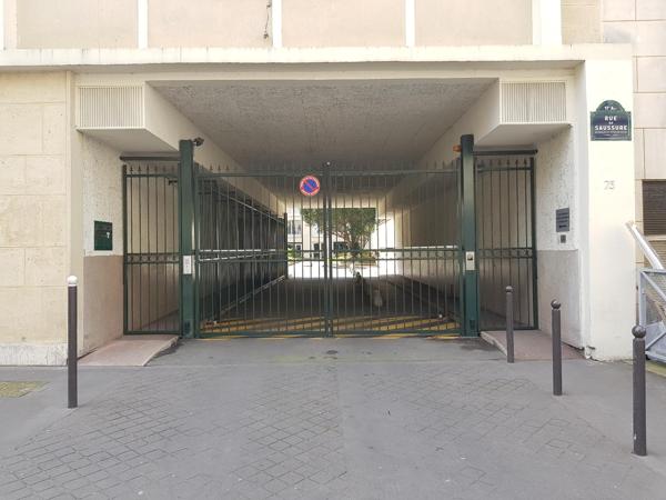 Parking · Location Paris (75017) 5m²