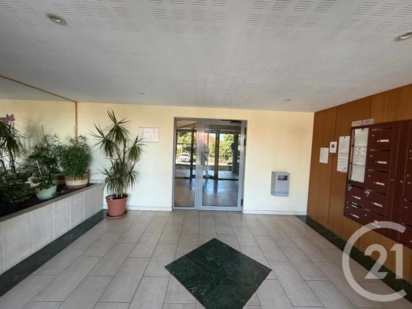 Appartement F2 Bis à vendre  3 pièces - 54,09 m 2   ANNONAY  - 07