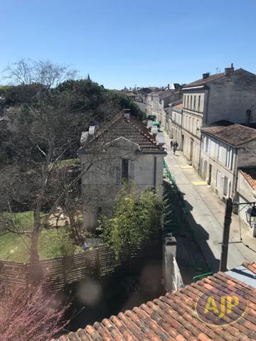 Appartement à louer Saintes : 3 pièces, 73m² avec 1 chambre(s) à 860€ - AJP Immobilier Saintes