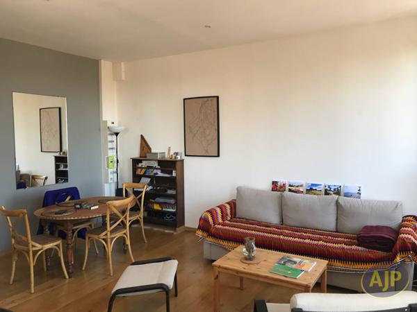 Appartement à louer Saintes : 3 pièces, 73m² avec 1 chambre(s) à 860€ - AJP Immobilier Saintes