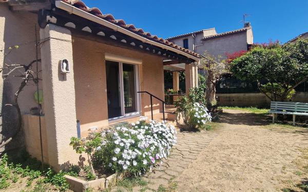 Maison à vendre    4 pièces •  Six-Fours-les-Plages
