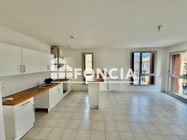 Location Appartement 3 pièces 66.34 m² - 3 PLACE DE LA LIBERTÉ SAMUEL PATY / 12 AVENUE PASTEUR Pessac 33600