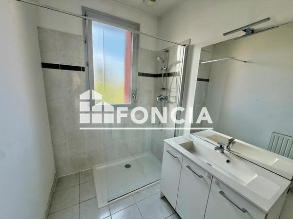 Location Appartement 3 pièces 66.34 m² - 3 PLACE DE LA LIBERTÉ SAMUEL PATY / 12 AVENUE PASTEUR Pessac 33600