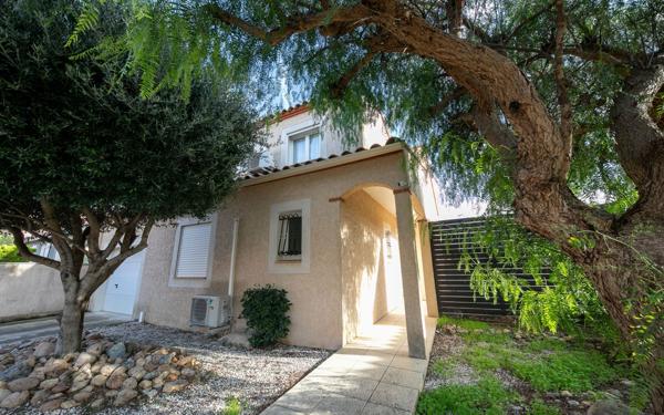 Maison à vendre    4 pièces •  Saint-Estève