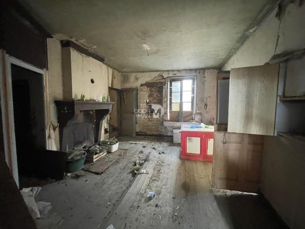 Maison - À vendre - 512 m² - ROUECOURT | The Door Man