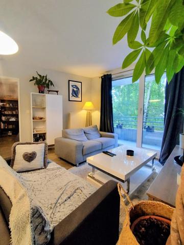 Appartement à SAINT-ETIENNE, 42100 - 2 pièces 53m²