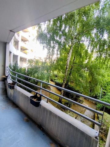 Appartement à SAINT-ETIENNE, 42100 - 2 pièces 53m²