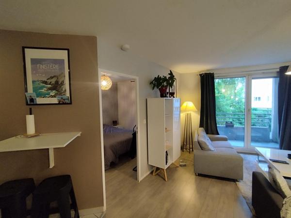 Appartement à SAINT-ETIENNE, 42100 - 2 pièces 53m²
