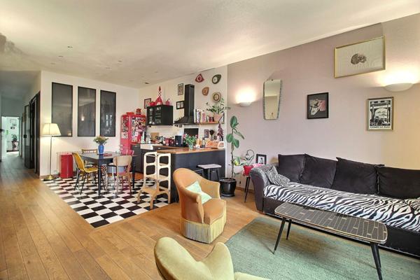 Appartement 2/3 pièces de 78.56m²  Charme de l'ancien - Proche place Carnot et gare