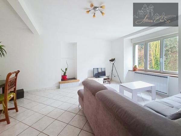 Salmiech (12120) Splendide Maison de village de 164 m² en Pierres - T7 - 6 chambres - Jardin - Garage - Cave