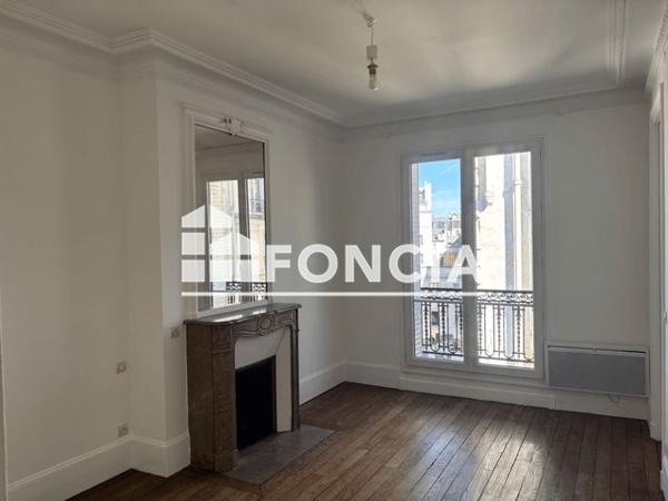 Location Appartement 3 pièces 55.4 m² - 29 RUE DES BATIGNOLLES Paris 75017
