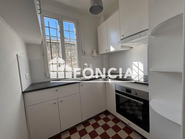 Location Appartement 3 pièces 55.4 m² - 29 RUE DES BATIGNOLLES Paris 75017