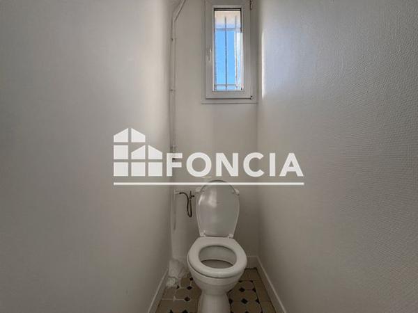 Location Appartement 3 pièces 55.4 m² - 29 RUE DES BATIGNOLLES Paris 75017