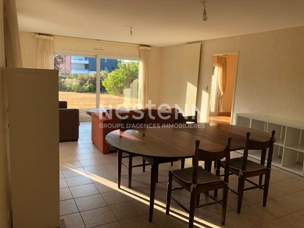 Maison à louer meublé à Vannes Tohannic, de 98m² 3 chambres avec terrasse, jardin et garage