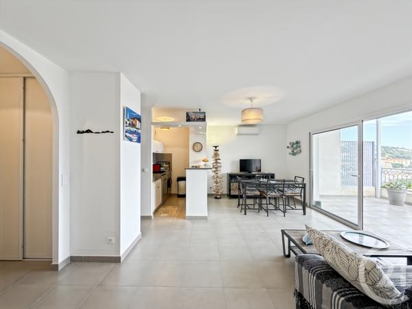 Appartement T2 à vendre  2 pièces - 54,05 m2 L ILE ROUSSE - 202