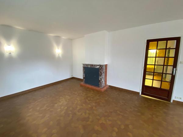 Maison 5 pièces de 107 m² à Saint berthevin