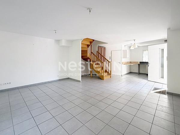 Maison récente 5 pièces de 101,50 m2 avec garage Secteur Parc du Chêne 69500 Bron