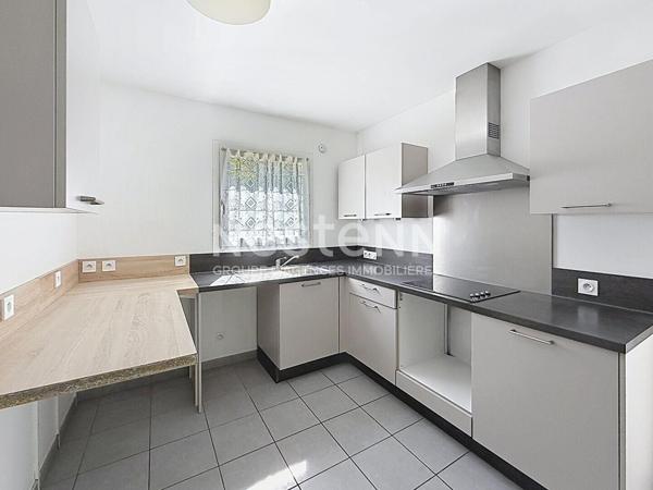 Maison récente 5 pièces de 101,50 m2 avec garage Secteur Parc du Chêne 69500 Bron